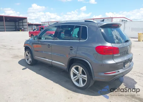2016 Volkswagen Tiguan R-Line from USA, damaged, VIN WVGAV7AX8GW083822